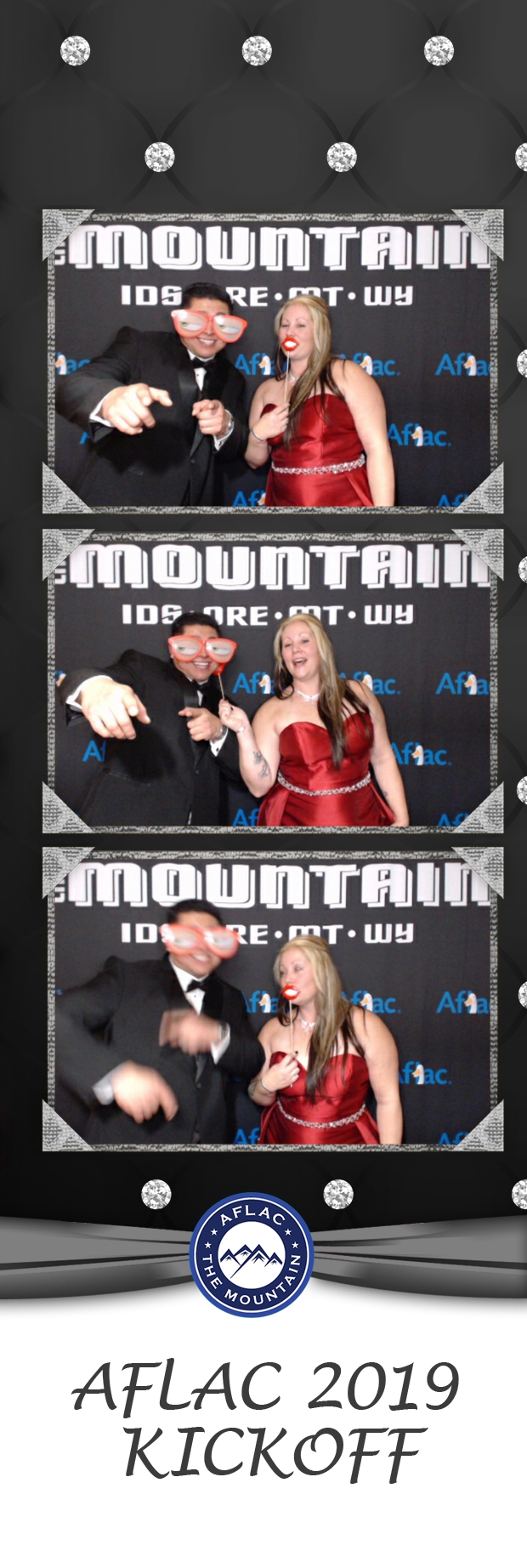 AFLAC 2019 KICKOFF | View more photos from the event at gallery.photoboothbillings.com/u/PhotoBoothBillings/AFLAC-2019-KICKOFF